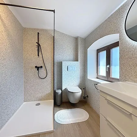 Dariocchi By Interhome