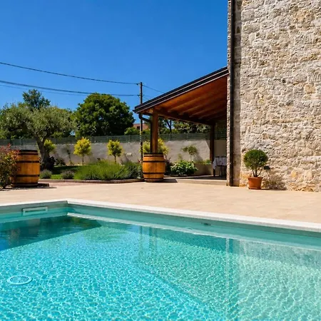 Dariocchi By Interhome